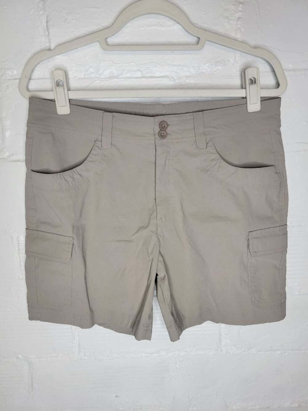 Eddie Bauer Women's Size 12 Cargo Shorts Summer Trail Short Tan Gray